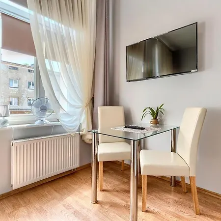 Apartament 3 Osobowy W Centrum 50 M Do Ul Monte Cassino *